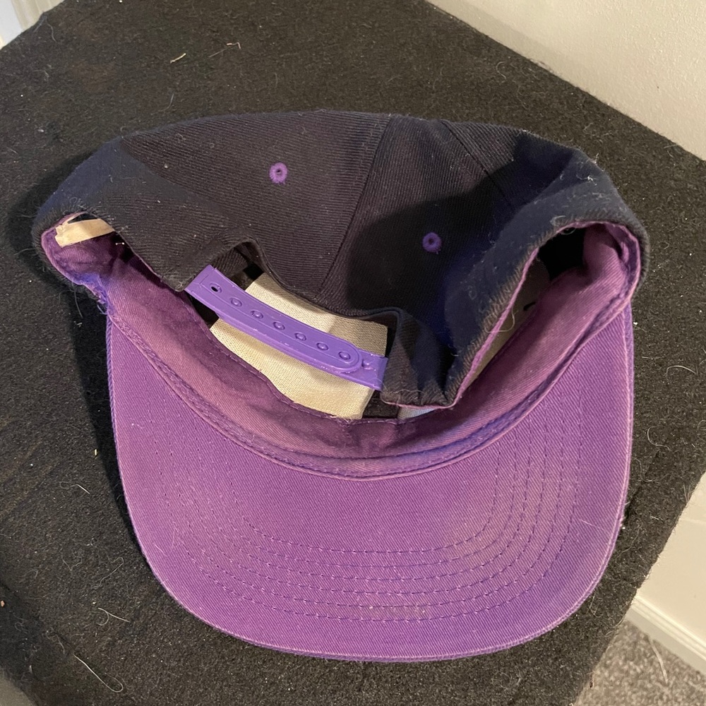 Lids purple SnapBack - Picture 2 of 2